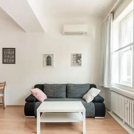 Apartament By Wenceslas Square *